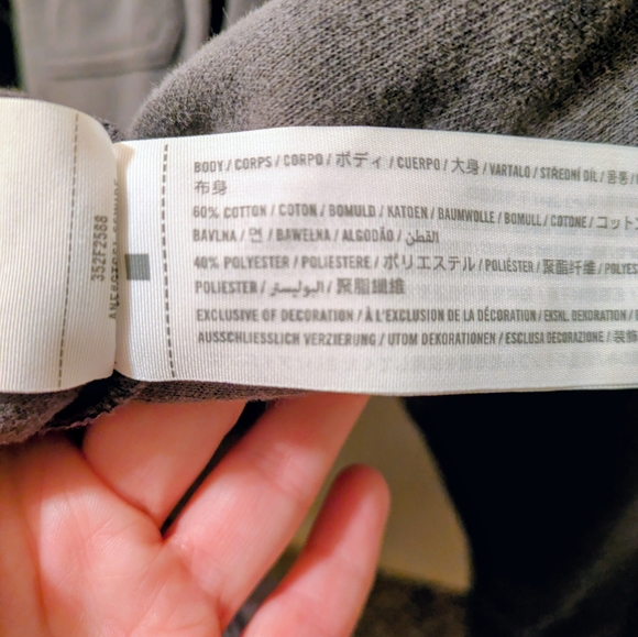 Hollister Boyfriend Style Oversized Button Down - SA - Picture 4 of 5